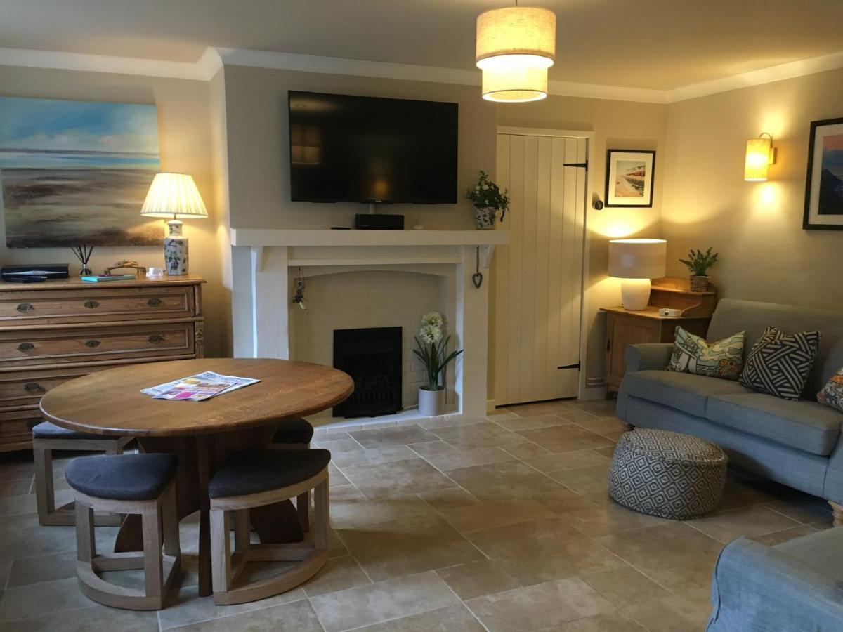 9 Melinda Cottage Кромер Экстерьер фото